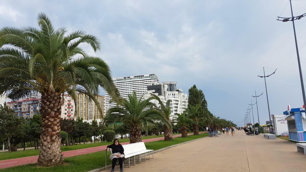 Deluxe Hotel Room In The Heart Of Batumi Orbi City A Block מראה חיצוני תמונה